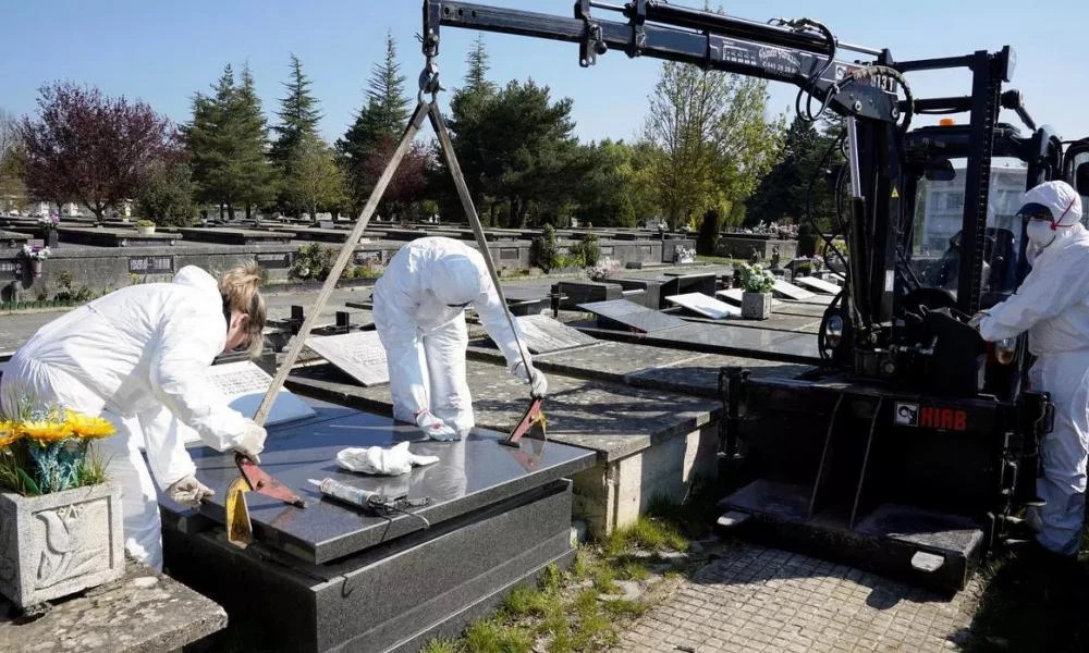 Ισπανία - Κορωνοϊός: 838 νεκροί μέσα σε 24 ώρες